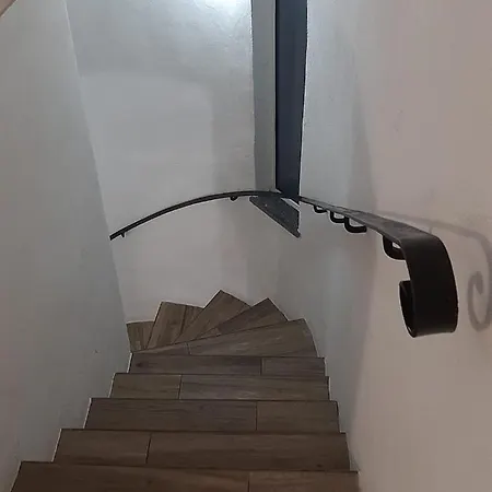 Apartment Senhora Da Rocha In Porches- 2b