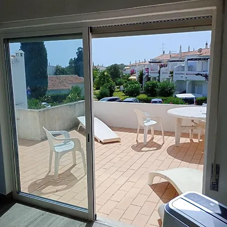 Senhora Da Rocha In Porches- 2b Apartment *